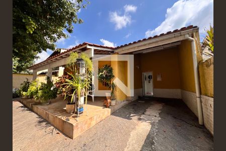 Quintal de casa à venda com 3 quartos, 360m² em Taquara, Rio de Janeiro