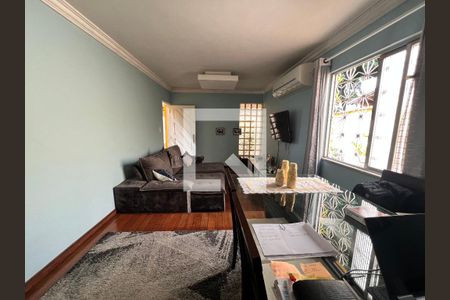 Sala de casa à venda com 3 quartos, 360m² em Taquara, Rio de Janeiro