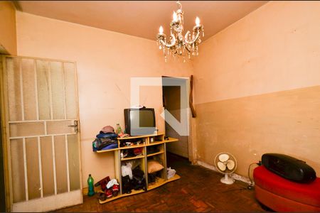 Sala de casa à venda com 2 quartos, 300m² em Sagrada Família, Belo Horizonte