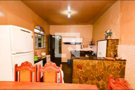 Cozinha de casa à venda com 2 quartos, 300m² em Sagrada Família, Belo Horizonte