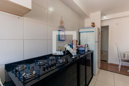 Cozinha de apartamento à venda com 2 quartos, 55m² em Vila Ivone, São Paulo