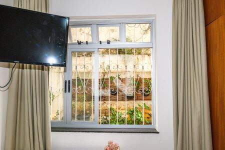Quarto 3 de apartamento para alugar com 4 quartos, 270m² em Santo Agostinho, Belo Horizonte