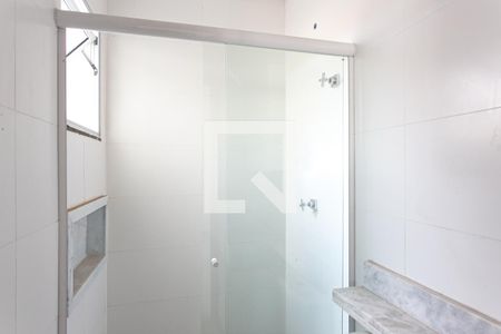 Banheiro de apartamento para alugar com 1 quarto, 26m² em Vila Carrão, São Paulo