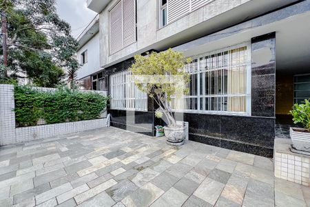 Garagem de casa à venda com 3 quartos, 250m² em Jardim da Gloria, São Paulo
