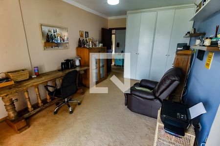 Quarto de casa à venda com 4 quartos, 360m² em Jardim Panorama, São Paulo