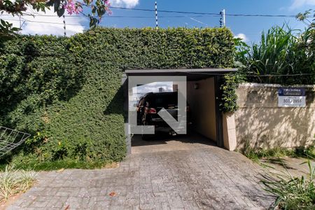 Garagem de casa à venda com 4 quartos, 360m² em Jardim Panorama, São Paulo