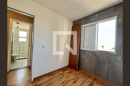 Quarto 2 de apartamento para alugar com 2 quartos, 40m² em Vila Mira, São Paulo