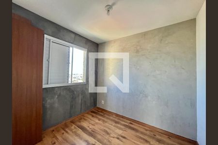 Quarto 2 de apartamento para alugar com 2 quartos, 40m² em Vila Mira, São Paulo