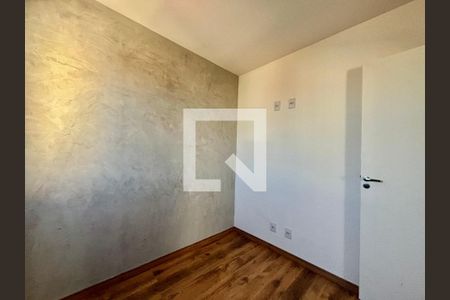 Quarto 2 de apartamento para alugar com 2 quartos, 40m² em Vila Mira, São Paulo