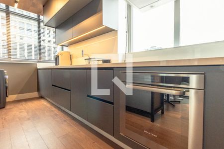 Cozinha de apartamento à venda com 2 quartos, 113m² em Vila Nova Conceição, São Paulo