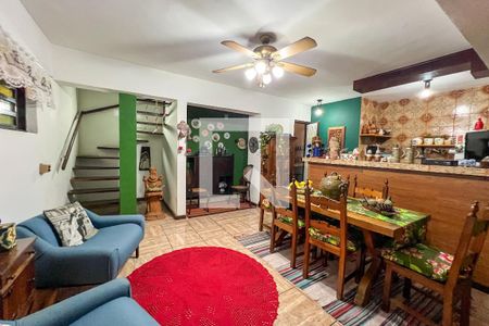 Sala de casa de condomínio para alugar com 3 quartos, 210m² em Barra da Tijuca, Rio de Janeiro