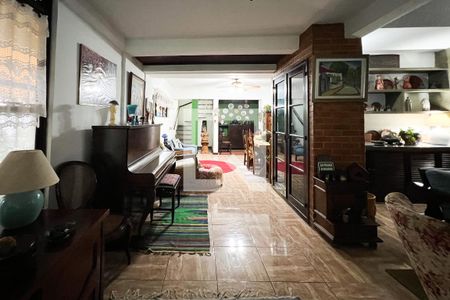 Sala de casa de condomínio para alugar com 3 quartos, 210m² em Barra da Tijuca, Rio de Janeiro