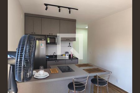 Cozinha de kitnet/studio para alugar com 1 quarto, 34m² em Vila Mariana, São Paulo