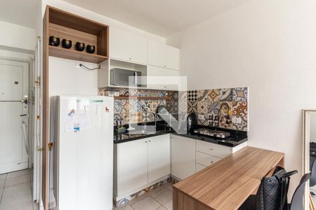 Cozinha de kitnet/studio à venda com 1 quarto, 23m² em Vila Buarque, São Paulo