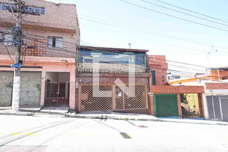 Fachada de casa à venda com 4 quartos, 99m² em Vila Fatima, São Paulo