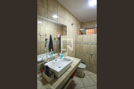 Banheiro de casa à venda com 4 quartos, 99m² em Vila Fatima, São Paulo