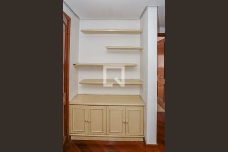 Sala de TV de apartamento para alugar com 4 quartos, 180m² em Pompeia, São Paulo