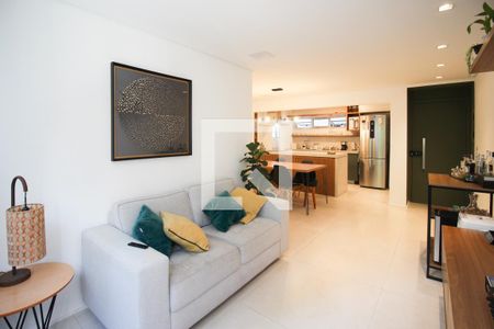 Sala de apartamento à venda com 2 quartos, 67m² em Vila Olímpia, São Paulo