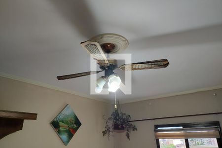 Sala de apartamento para alugar com 1 quarto, 74m² em Vila Tupi, Praia Grande