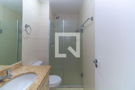Banheiro de apartamento à venda com 3 quartos, 61m² em Vila Lucia, São Paulo