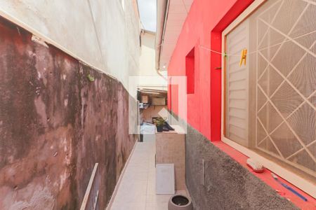 Quintal de casa para alugar com 2 quartos, 63m² em Vila Tiradentes, São Paulo