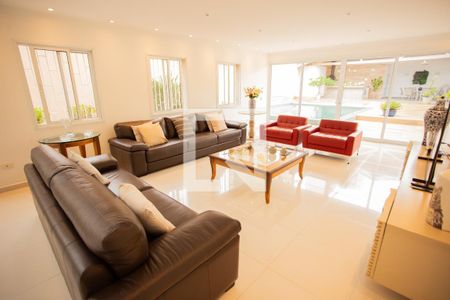 Sala de TV de casa à venda com 4 quartos, 540m² em Jardim do Colegio (zona Norte), São Paulo