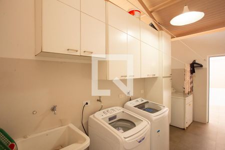ÁREA DE SERVIÇO de casa à venda com 4 quartos, 540m² em Jardim do Colegio (zona Norte), São Paulo