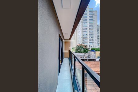 Varanda de kitnet/studio para alugar com 1 quarto, 27m² em Cambuci, São Paulo