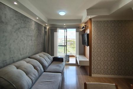 Sala de apartamento à venda com 3 quartos, 67m² em Jardim Ipaussurama, Campinas