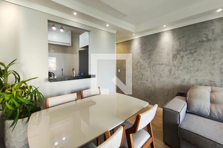 Sala de apartamento à venda com 3 quartos, 67m² em Jardim Ipaussurama, Campinas