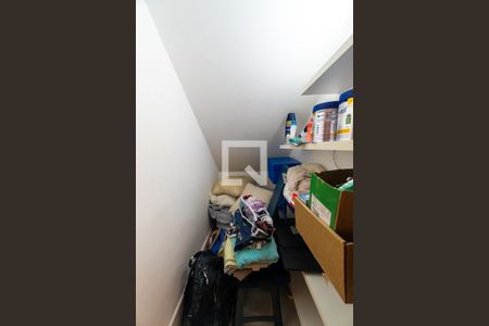 Depósito de casa à venda com 4 quartos, 250m² em Indianópolis, São Paulo