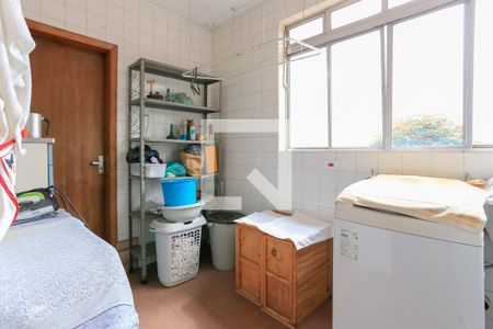 Área de Serviço de casa à venda com 4 quartos, 204m² em Vila Sao Luis, São Paulo