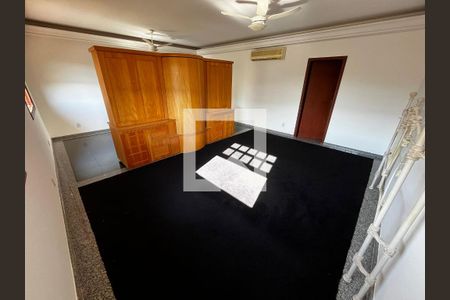 Área interna de casa de condomínio à venda com 5 quartos, 600m² em Parque da Hipica, Campinas