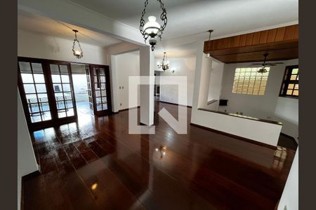 Sala de casa de condomínio à venda com 5 quartos, 600m² em Parque da Hipica, Campinas