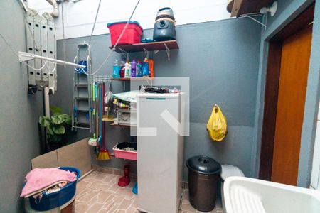 Lavanderia de casa à venda com 3 quartos, 118m² em Vila Campestre, São Paulo