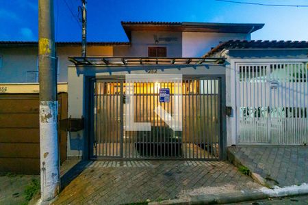 Fachada de casa à venda com 3 quartos, 118m² em Vila Campestre, São Paulo