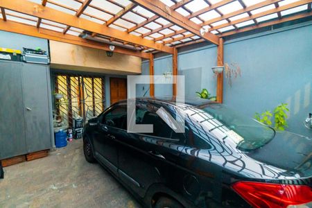 Garagem de casa à venda com 3 quartos, 118m² em Vila Campestre, São Paulo