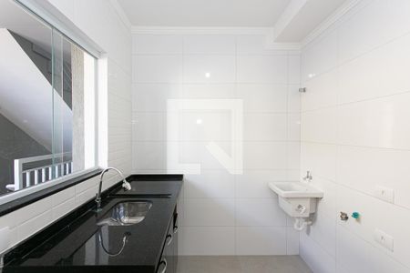Cozinha de apartamento para alugar com 1 quarto, 34m² em Vila Carrão, São Paulo