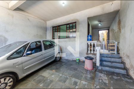 Garagem de casa à venda com 4 quartos, 101m² em Vila Palmeiras, São Paulo