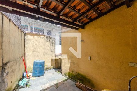 Cômodo dos Fundos de casa à venda com 4 quartos, 101m² em Vila Palmeiras, São Paulo