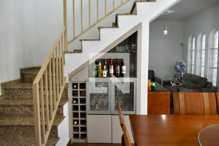 Escada de casa à venda com 3 quartos, 100m² em Vila da Saúde, São Paulo