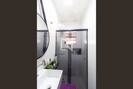 Lavabo de casa à venda com 3 quartos, 250m² em Parque Guarani, São Paulo