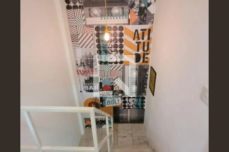 Escada de casa de condomínio à venda com 4 quartos, 92m² em Taquara, Rio de Janeiro