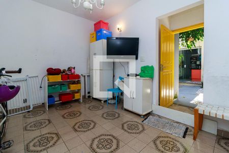 Edícula de casa à venda com 3 quartos, 164m² em Campo Belo, São Paulo