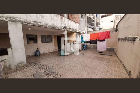 Casa 4 - Quintal de casa à venda com 7 quartos, 345m² em Jardim Roberto, Osasco