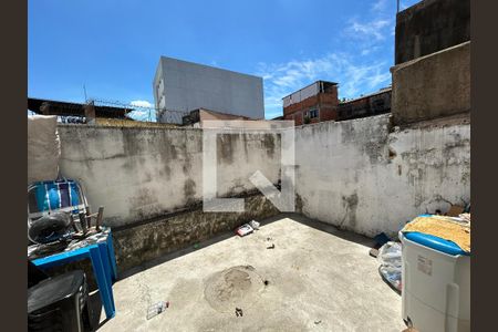 Quintal de casa para alugar com 2 quartos, 80m² em Madureira, Rio de Janeiro