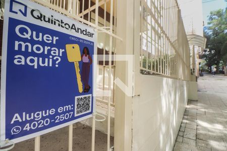 Plaquinha de kitnet/studio para alugar com 1 quarto, 40m² em Independência, Porto Alegre