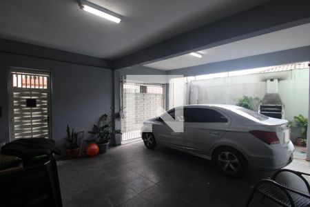 Garagem de casa à venda com 3 quartos, 186m² em Parque Peruche, São Paulo