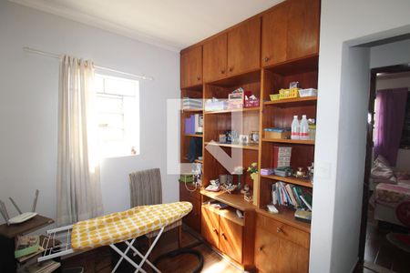 Quarto 3 de casa à venda com 3 quartos, 186m² em Parque Peruche, São Paulo