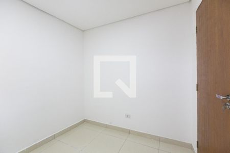 Quarto 1 de casa para alugar com 2 quartos, 60m² em Jardim Santana, São Paulo